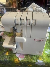 Surjeteuse singer d'occasion  Arcueil