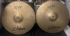 Par de pratos Zildjian 14” Hi Hat ZHT B12 liga de bronze torno martelado muito bom estado comprar usado  Enviando para Brazil