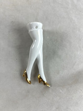 Almofada de porcelana alemã meia boneca pernas 3,25" usando sapatos de salto dourado comprar usado  Enviando para Brazil