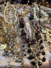 Lots wearable vintage for sale  Cleveland