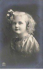 Child girl with d'occasion  Expédié en Belgium