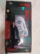 Controller super nintendo usato Controller super nintendo usato  Pinerolo