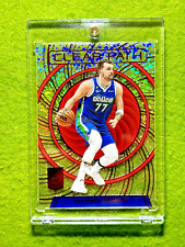 TARJETA TRANSPARENTE LUKA DONCIC WHITE SPARKLE PRIZM ROJO ASIA SSP 2023 Elite CLEAR PATH SP segunda mano  Embacar hacia Mexico