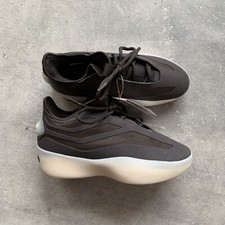 Usado, ADIDAS x FEAR OF GOD ATHLETICS II BASQUETE NOITE MARROM TAMANHO EUA 12 EU 46 2/3 comprar usado  Enviando para Brazil
