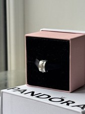 Pandora clip charm d'occasion  Expédié en Belgium