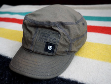 Cappello berretto skate usato  Spedire a Italy