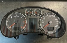 Audi tacho kombiinstrument gebraucht kaufen  Wilnsdorf