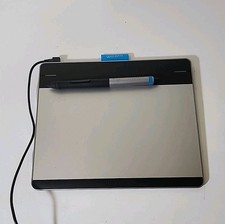 Tablet Wacom Intuos Creative Pen & Touch - srebrny CTH-480 na sprzedaż Tablet Wacom Intuos Creative Pen & Touch - srebrny CTH-480 na sprzedaż  Wysyłka do Poland