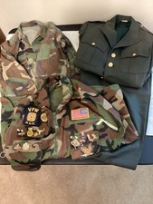 Military uniforms for sale  Evansville