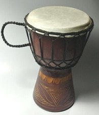 Instrumento manual vintage de madeira esculpida à mão Djembe comprar usado  Enviando para Brazil