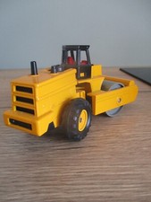 Construction machine compresso d'occasion  Expédié en Belgium