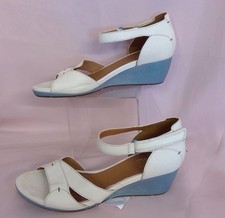Women clarks active for sale  HAILSHAM
