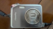 e550 finepix usato  Enna