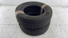Pneu 235 r16 d'occasion  Moulins