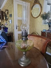 Ancienne lampe petrole d'occasion  Nouzonville