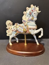 Lenox rainbow carousel for sale  Berlin