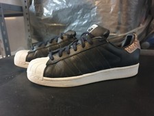 Sneakers scarpe uomo usato  Italia
