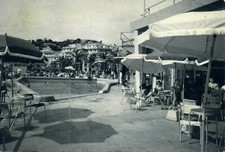 Genova. piscina. bar. usato  Venzone