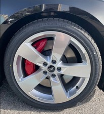 Cerchi gomme originali usato  Vercelli