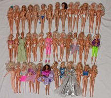 Lote 40 Bonecas Barbie Mattel Vintage Vestidas e Nuas TNT Superstar Anos 80 Anos 90 comprar usado  Enviando para Brazil