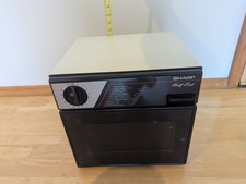 Vintage 1985 Sharp Half Pint Microondas R-4060 Dormitório RV Camper Van Compacto 400W comprar usado  Enviando para Brazil