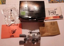 ABU GARCIA AMBASSADEUR 5500 C3 MOLINETE DE PESCA VINTAGE NOVO ESTOQUE ANTIGO SUÉCIA comprar usado  Enviando para Brazil