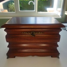 Coffret ancien piètement d'occasion  Tain-l'Hermitage