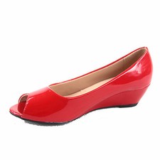 Women classic fashion for sale  Daly City