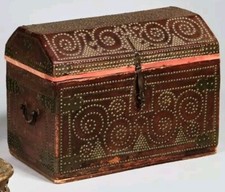 Spain leather chest d'occasion  Expédié en Belgium