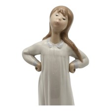 Lladro girl nightgown for sale  Jensen Beach