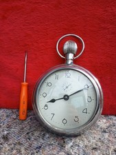 Réveil ancien forme d'occasion Réveil ancien forme d'occasion  Blainville-sur-l'Eau