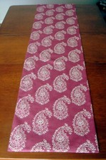 Table runner laura for sale  CREWKERNE