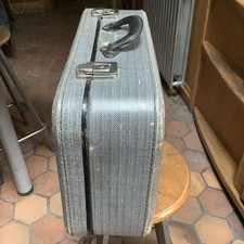 Ancienne petite valise d'occasion  Villejuif