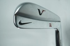 Nike tiger woods for sale  FARNBOROUGH