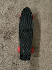 Skate Board Black C Seven Cruiser 22"" com rodas vermelhas e caminhões amarelos comprar usado  Enviando para Brazil