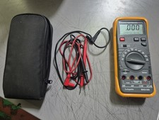 Multimetro digitale tester usato Multimetro digitale tester usato  Mondragone