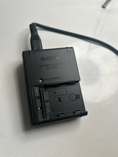 Genuine vm10 charger for sale  ENFIELD
