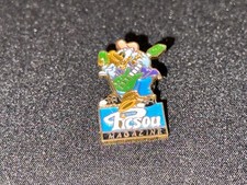 Pins badge enamel d'occasion Pins badge enamel d'occasion  Strasbourg-