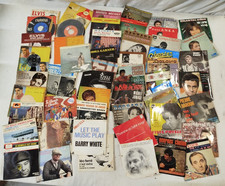 Lot 250 vinyles d'occasion  Yffiniac