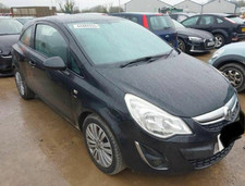 Breaking 2012 vauxhall for sale  LUTON