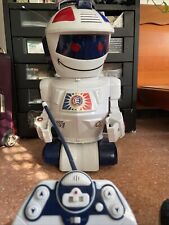 Emiglio robot 71cm usato  Falerone
