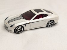 2013 Hot Wheels Ferrari 612 Scaglietti Branco 1:64 Diecast 2 7/8" Carro com Prata comprar usado  Enviando para Brazil