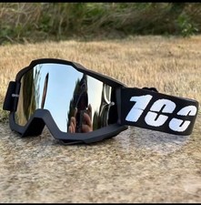 Crossbrille 100 schwarz gebraucht kaufen  Lübbenau/Spreewald