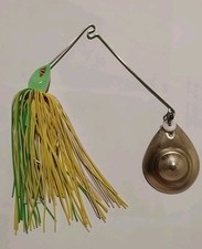 Spinnerbait cajun rattler usato  Santa Croce sull'Arno