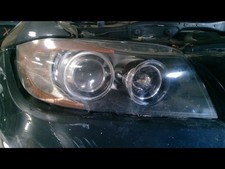 Passenger headlight sedan d'occasion  Expédié en Belgium