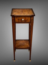 Petite table volante d'occasion  Varreddes