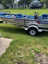 1983 alumicraft 17ft for sale  Rensselaer
