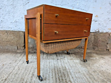 Mesa de costura vintage aparador retrô caixa de joias Näwagen nogueira dinamarquesa anos 60 1 comprar usado  Enviando para Brazil