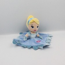 poupee cendrillon disney d'occasion poupee cendrillon disney d'occasion Le Portel