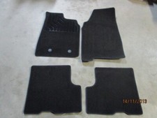 Ensemble tapis sol d'occasion  Sauzet